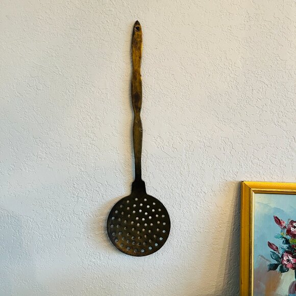 Vintage Solid Brass Skimmer Patina Gallery Wall Cottagecore European Farmhouse - Picture 3 of 6